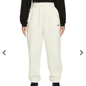 Nike Women's Sportswear Phoenix Fleece High Rise Sweatpants